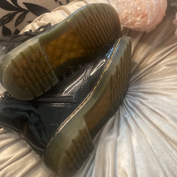 🎀 Dr Martens Kids Unisex 1460 J Combat Boots Patent Leather Black Size 2 - Picture 6 of 7